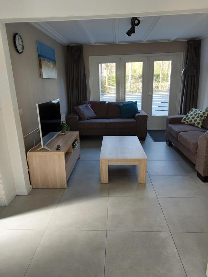 Boszicht 6 Halfvrijstaande Vakantiewoning In Oostkapelle Εξωτερικό φωτογραφία